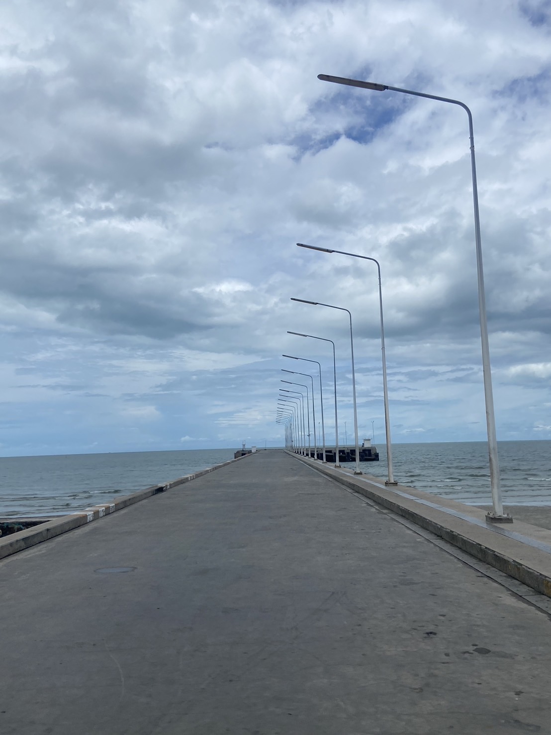 สะพานปลาหัวหิน